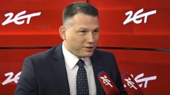 „Nie dziwię się, że Ziobro wam uciekł” - Mentzen o próbie odebrania mu immunitetu za racę na Marszu Niepodległości