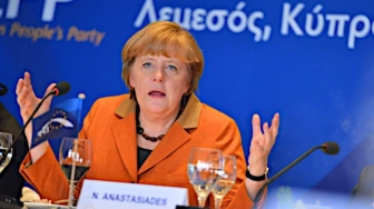 Skandaliczne słowa Merkel. Kuźmiuk: Czas na reakcję!