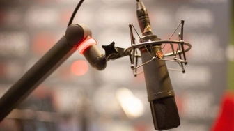Nadawca TOK FM ukarany za brutalizację debaty publicznej