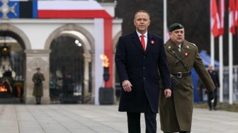 Prezydent broni gen. Kukuły po ataku Mentzena