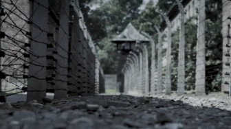 Absolutny skandal!!! Auschwitz bez tablic upamiętniających pomordowanych Polaków