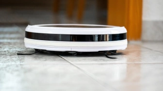 Jak prawidłowo przygotować dom przed uruchomieniem robota sprzątającego? [Materiał promocyjny]
