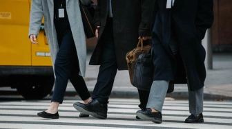 Jak odnaleźć sens w życiu zawodowym – praca jako droga powołania i służby [Materiał promocyjny]