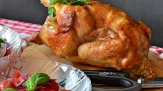 Wiosenny obiad: pieczony kurczak z ziołami i cytryną!