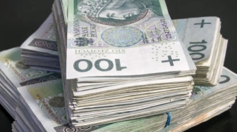 Oszukali setki osób oferując pomoc dot. kredytów. Grozi im wiele lat odsiadki