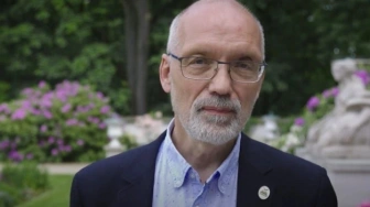 Prof. Nowak: skandal z UPA ma przykryć afery korupcyjne Zełenskiego