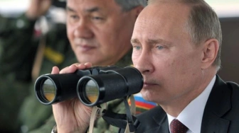 Putin straszy manewrami z użyciem broni nuklearnej