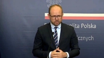 Min. Przydacz: Tusk rzucał się od ściany do ściany