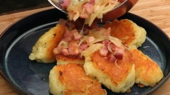 Kuchnia mojej mamy: Prażoki z boczkiem i kapuśniakiem