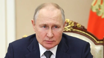 Putin: Zachód buduje nową oś, tak jak nazistowskie Niemcy