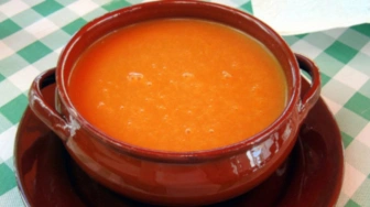 Gazpacho - wyśmienity hiszpański chłodnik z pomidorów