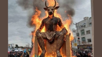 Z internetu: Irańczycy spalili pomnik Baala jako symbol rządzących w USA i Izraelu