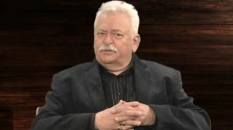 Prof. Szeremietiew dla Frondy: w Davos Nawrocki pokazał, że może stać się międzynarodowym liderem