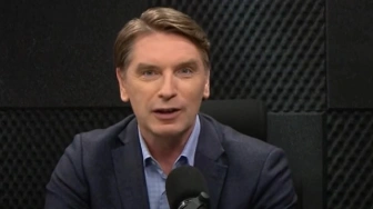 Tomasz Lis przeprasza. Chodzi o skandaliczne wpisy o Hołowni