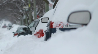Istny dramat na S7! Śnieg całkowicie sparaliżował trasę