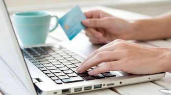 Sprzedawaj obrazem. Fotografia produktowa a lejek sprzedażowy [Materiał promocyjny]