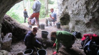 Jaskiniowcy sprzed 15 tys. lat w jaskini w Tatrach? Sensacyjne odkrycie polskich i słowackich archeologów