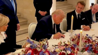 Wersal: Trump podpisał wstępne porozumienie z Iranem