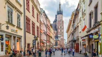 Demograficzne ostrzeżenie GUS: Polska kurczy się szybciej niż kiedykolwiek