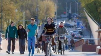 Korzyści z wiosennych spacerów i aktywności na świeżym powietrzu