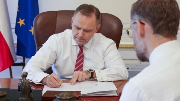 Prezydent nie zwalnia tempa. Kolejne podpisane ustawy