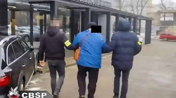 Cios w „mafię śmieciową”. Zatrzymano 10 osób, w tym byłego burmistrza