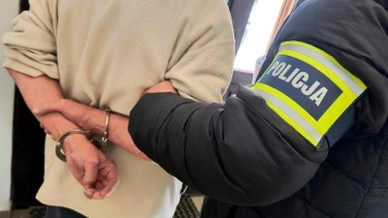 Lekarz i dwie kobiety w rękach policji – chodzi o korupcję