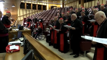 Zbliża się konklawe. Watykan podał nowe szczegóły