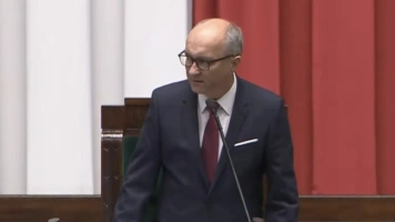 Co z krzyżem w Sejmie? Nowy marszałek zabrał głos
