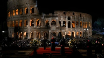 Leon XIV wraca do tradycji. Sam poniesie krzyż w Wielki Piątek