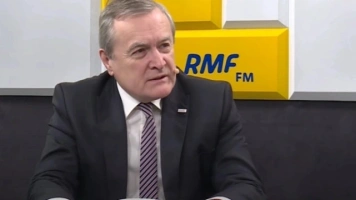 Pociągi strachu czy przyszłość transportu? Gliński mocno i działaniach Tuska ws. CPK