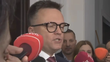 Wykreował ją na ministra, teraz grzmi. Hołownia: Hennig-Kloska mnie oszukała