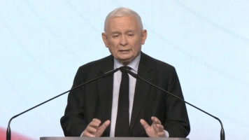 Prezes PiS: Żyjemy w stanie zagrożenia