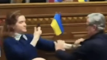 Szarpanina w ukraińskim parlamencie. Posłanka żądała dymisji generała