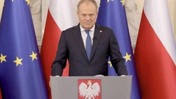 Donald Tusk: Prezydent zawetuje SAFE