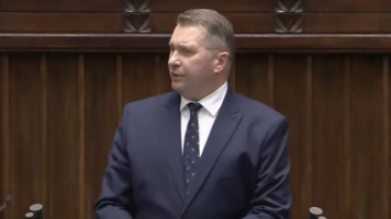 „Konia możecie krową nazwać…”. Prof. Czarnek o „statusie osoby najbliższej”