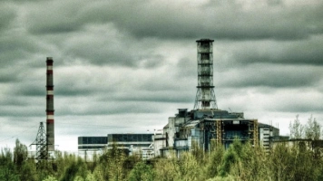 MAEA: Dron uszkodził powłokę w Czarnobylu