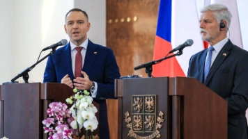 „Rosja największym zagrożeniem dla Europy”. Prezydenci Polski i Czech na wspólnej konferencji