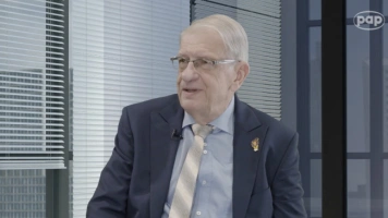 Koniec kampanii oczerniającej „HiT”. Sąd oczyszcza prof. Roszkowskiego z zarzutów