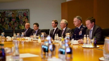 Rozmowy w Berlinie. Doradca Trumpa: Osiągnięto znaczny postęp