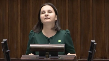 Spełnia się marzenie wiceminister Zielińskiej. PE za redukcją CO2 o 90 proc.