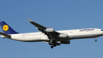 Lufthansa zaczyna oszczędzać paliwo. Odwołano tysiące lotów