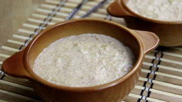 Kuchnia mojej mamy: zacierkowa na mleku z ziemniakami