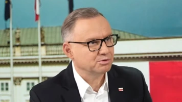 Były Prezydent: Nie ma potwierdzenia Białego Domu ws. planu pokojowego. To może być AI