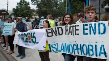 Depopulacja jako broń: jak totalitarne reżimy i radykalny islam wykorzystują Zachód