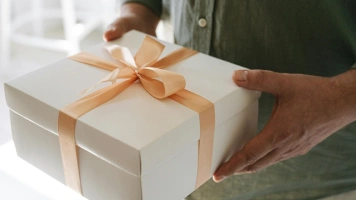 Jakie prezenty dla pary młodej sprawdzają się najlepiej? Wyjaśniamy [Materiał promocyjny]