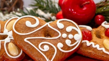 Wszyscy znów pierniczą. Kresowy przepis babci Alicji na piernik pod choinkę