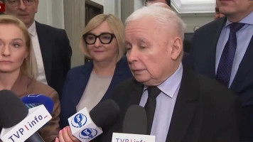 Zajmijcie się raczej hańbą pedofilii w partii rządzącej - Prezes PiS ostro do dziennikarki w Sejmie