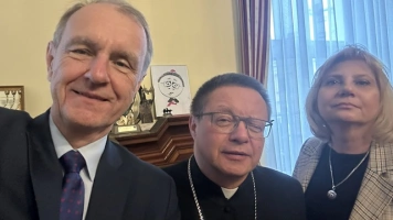 Nowa era dyplomacji? Czyli spotkanie Bogdana Klicha z abp. Grzegorzem Rysiem