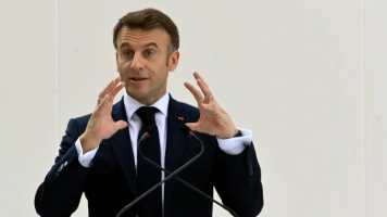 Macron organizuje spotkanie w sprawie wysłania wojsk na Ukrainę